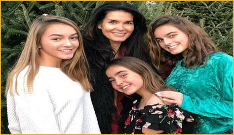 Angie Harmon Age 46 Found A New Boyfriend | Family Detail - Ex-Husband and Daughters